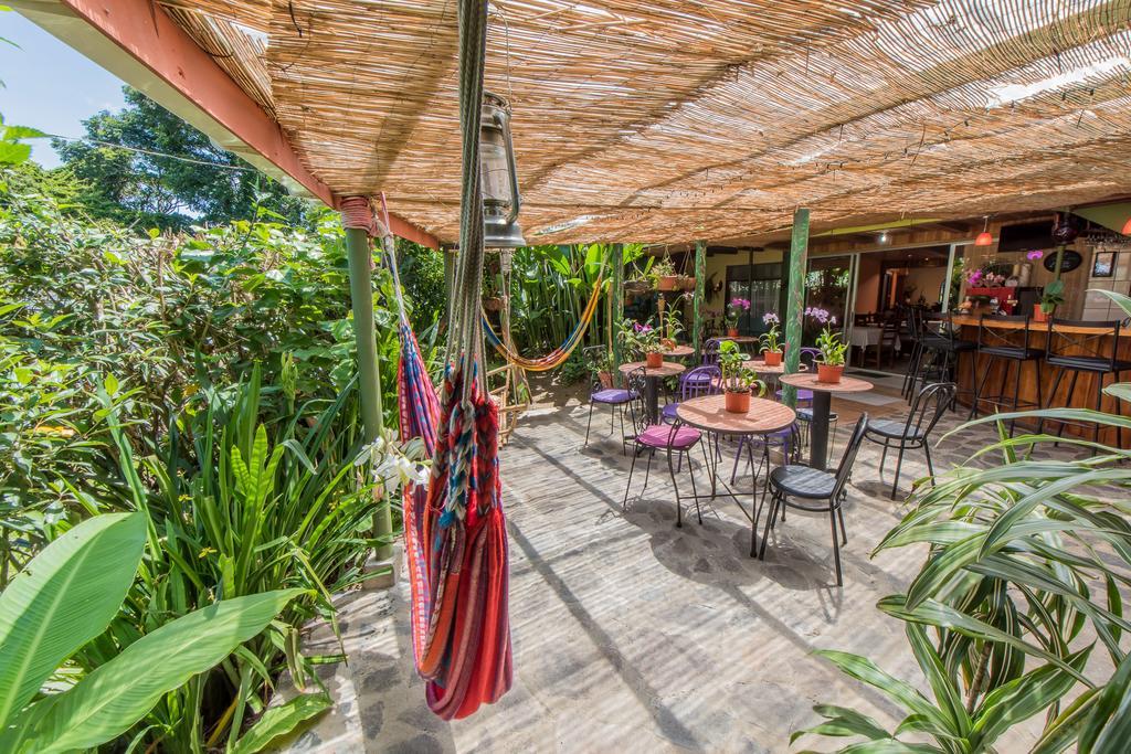 Hotel Los Jardines De Monteverde Exterior photo